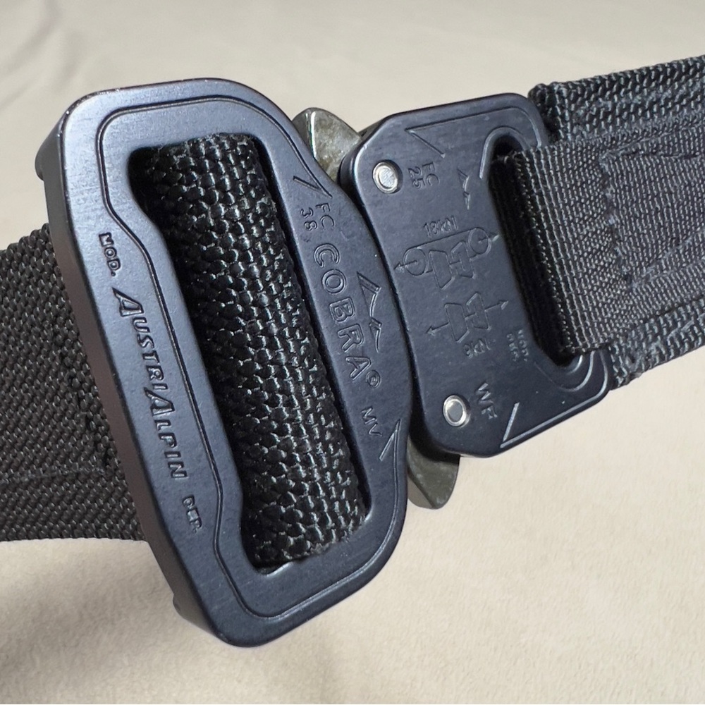 Blue Alpha Gear Hybrid EDC Belt Size 30 with COBRA Buckle.